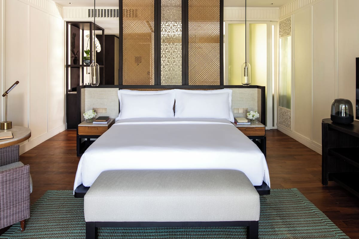 Premium bedding, down comforters, pillowtop beds, minibar