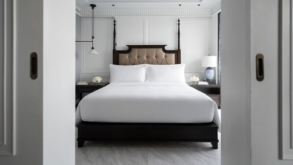 Junior Suite, 1 King Bed, Pool View | Premium bedding, down duvets, pillow-top beds, minibar - Intercontinental Hua Hin Resort by IHG (Hua Hin)