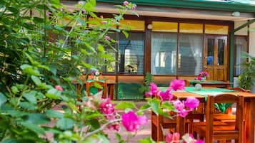 Dagelijks à-la-carte-ontbijt inbegrepen