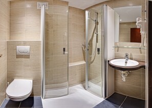 Bathroom - Hotel Zur Post (Illmitz)