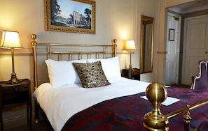 Desk, iron/ironing board, free WiFi