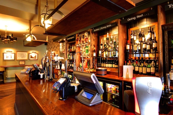 Bar (en el alojamiento)