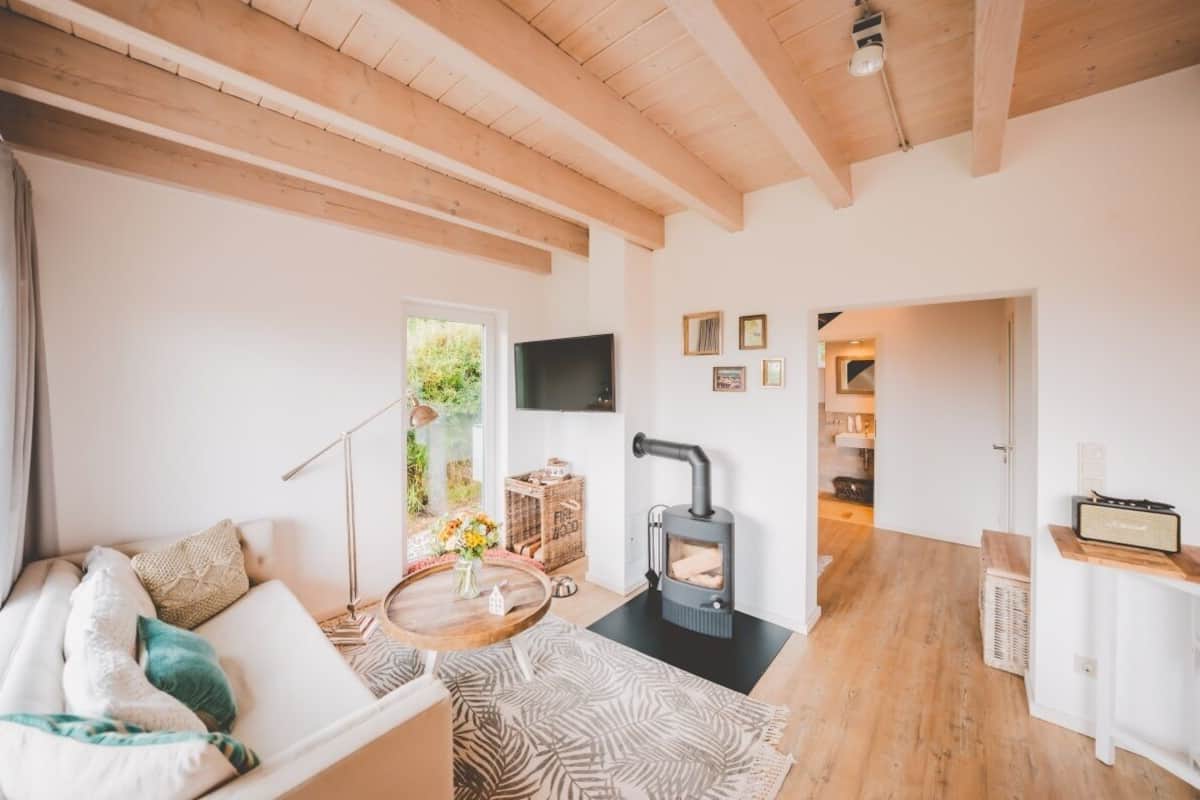 Chalet | Living area | 32-inch flat-screen TV with satellite channels, TV, table football