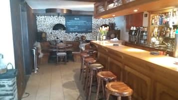 Bar (in der Unterkunft)