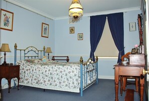 Suite avec un grand lit (queen) Clarke | 1 chambre, draps en coton égyptien, literie de qualité supérieure