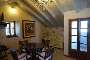 Executive Suite (Loft) | Living area