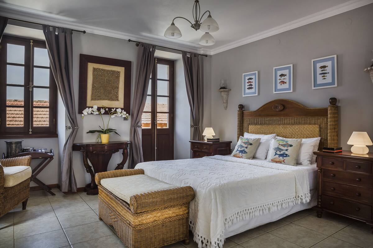 Suite (1st Floor) | Premium bedding, pillow-top beds, in-room safe, desk