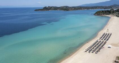 Antigoni Seaside Resort