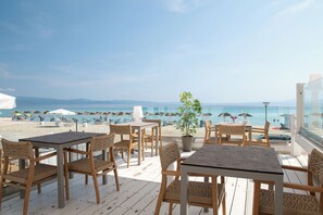 2 Restaurants; Frühstück und Abendessen werden serviert