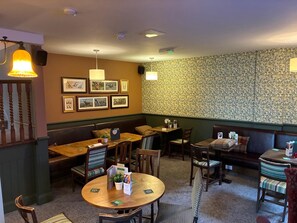 Unclassified image, 3 of 45, button - Antelope Hotel by Greene King Inns (Poole)