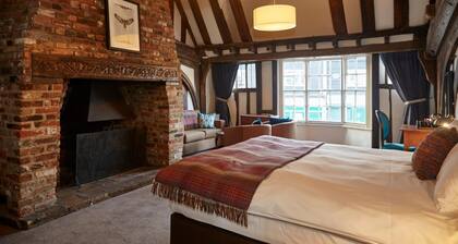 White Hart Hotel by Greene King Inns