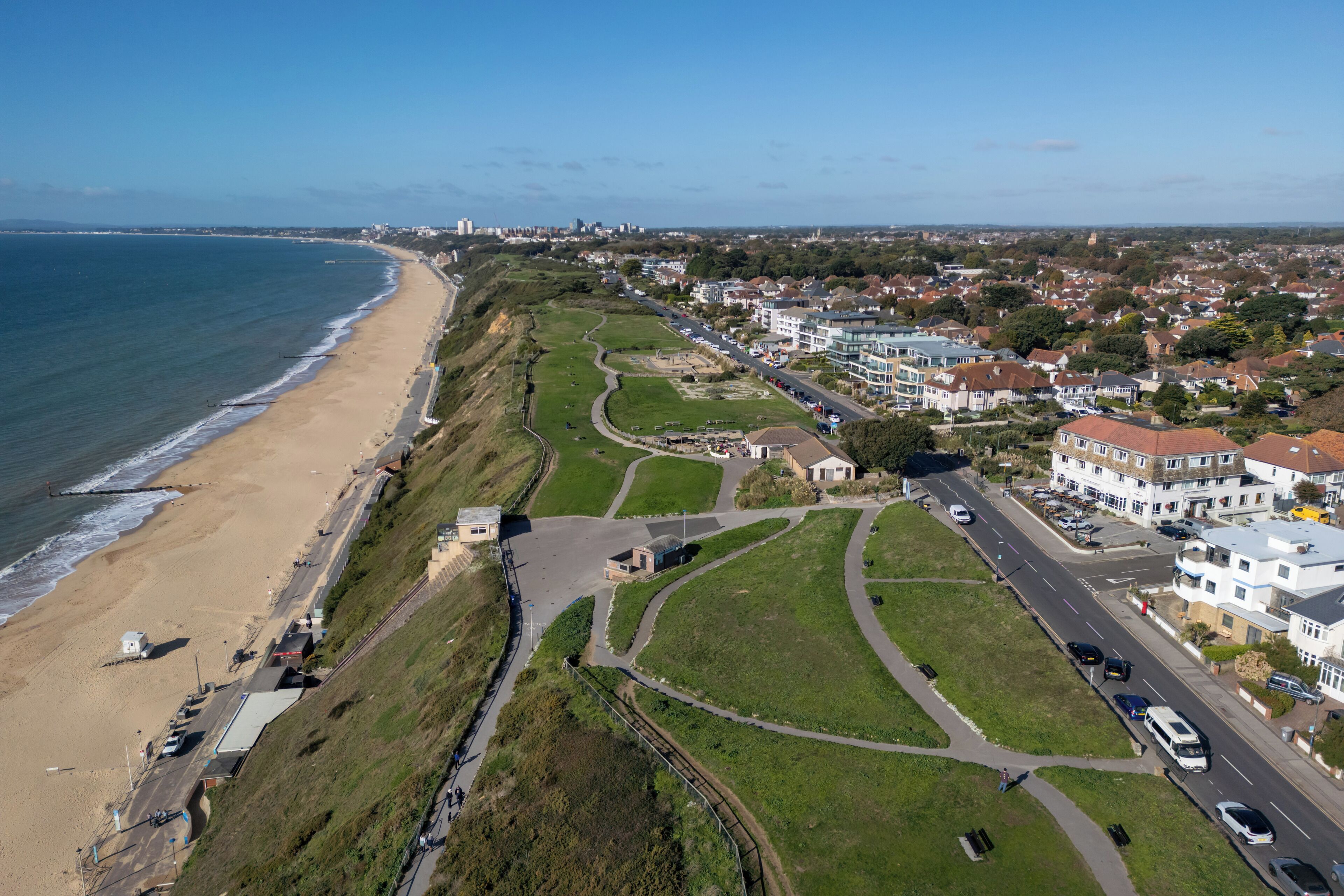 Photo - Commodore Hotel by Greene King Inns