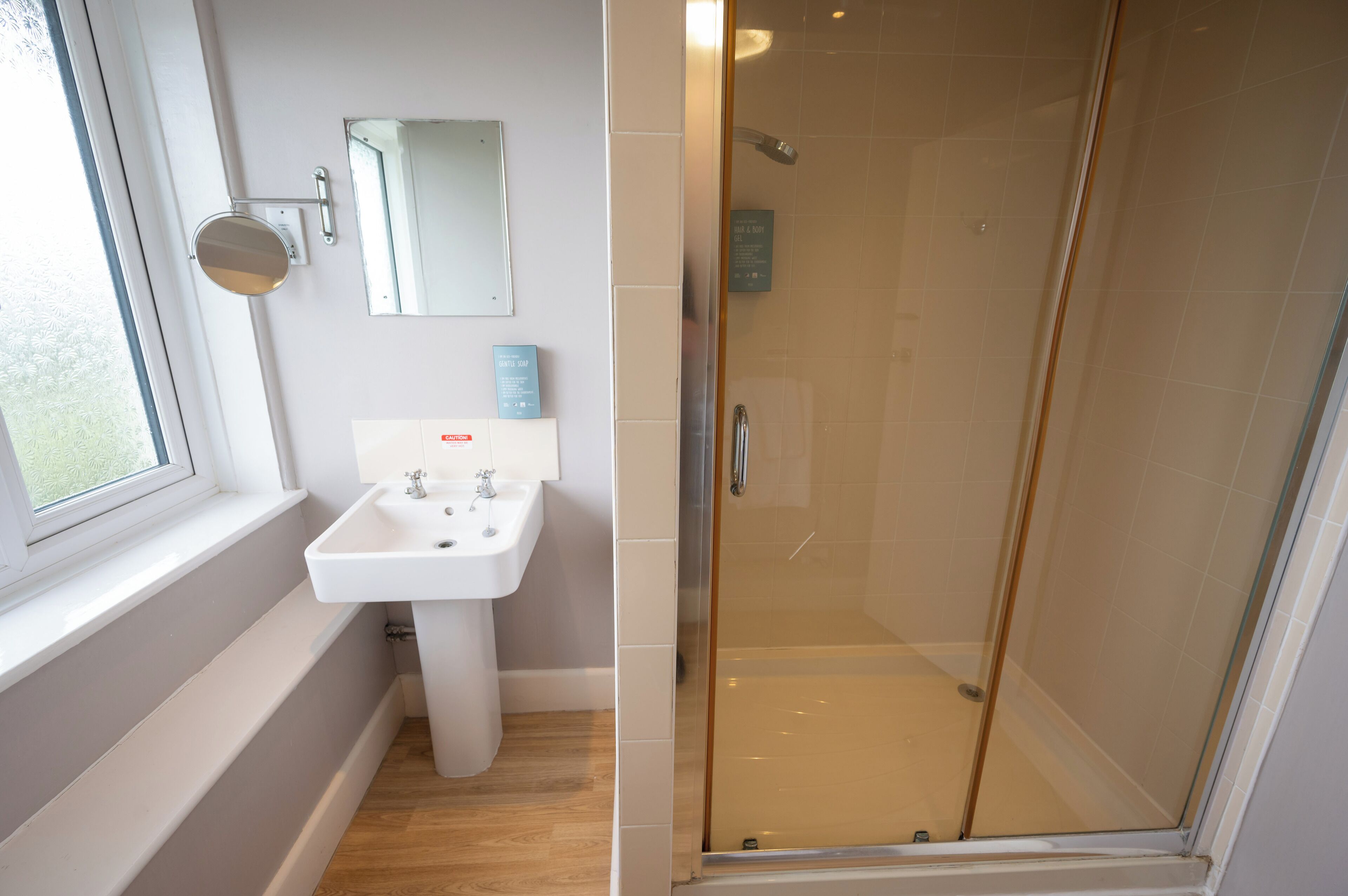 Photo - Commodore Hotel by Greene King Inns