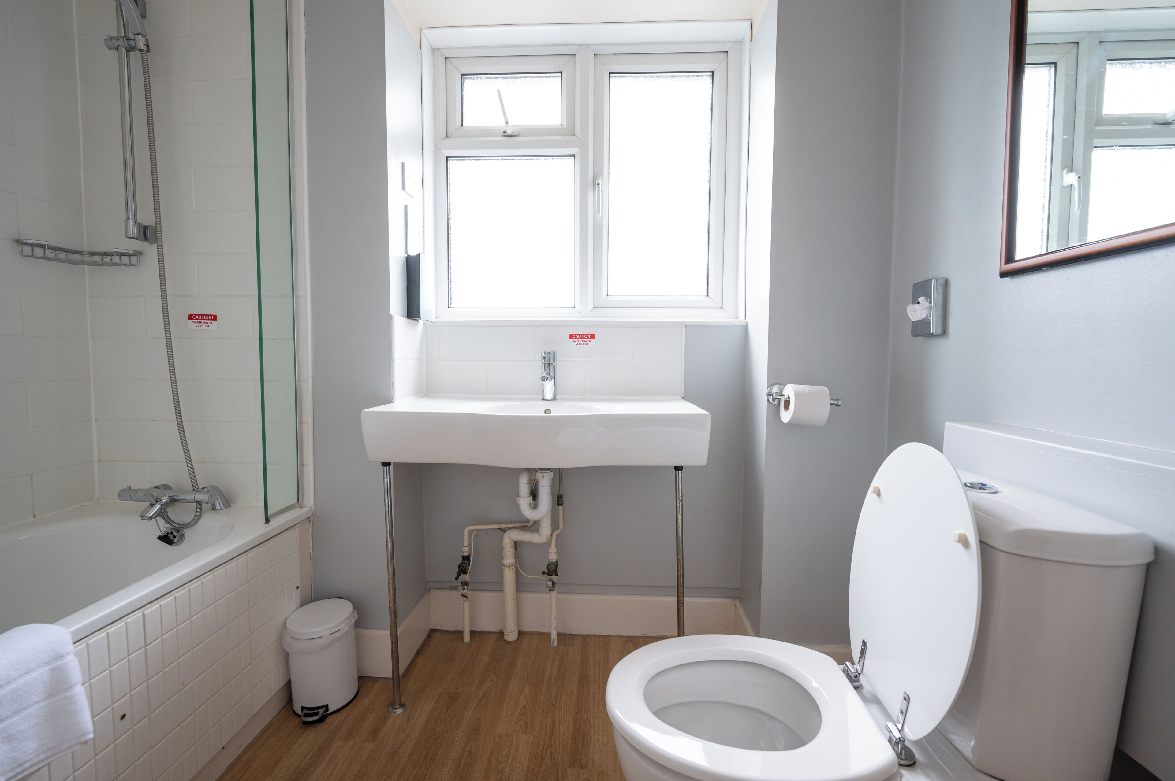 Photo - Commodore Hotel by Greene King Inns