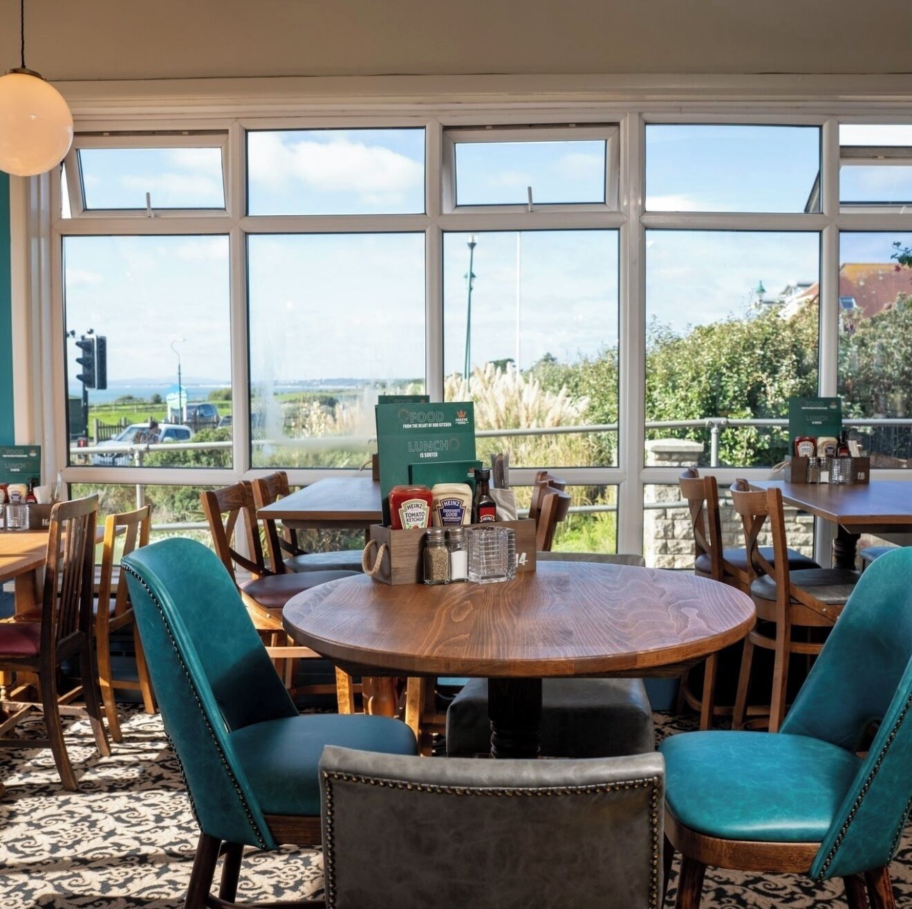 Photo - Commodore Hotel by Greene King Inns