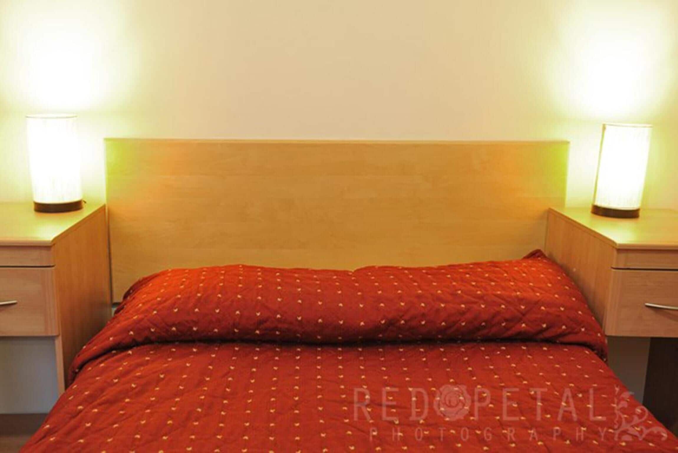 Photo - Elmwood Hotel