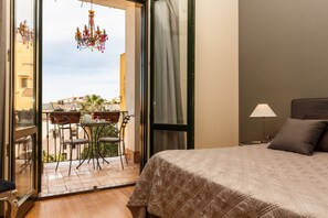 Deluxe Double Room (Vista mare o vista giardino)