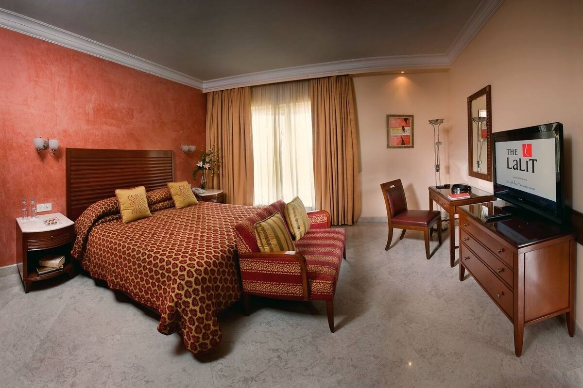 Condo, 3 Bedrooms | Hypo-allergenic bedding, Select Comfort beds, in-room safe, desk