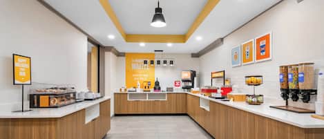 Ilmainen päivittäinen buffetaamiainen