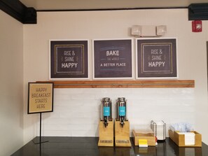 Desayuno buffet incluido todos los días 