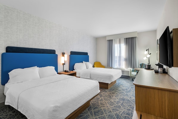 2 QUEEN BEDS NONSMOKING | Iron/ironing board, free WiFi, bed sheets, wheelchair access - Hampton Inn Monticello (Monticello)