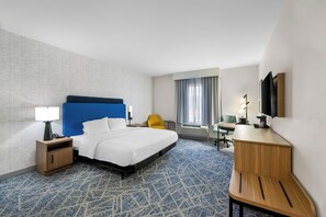 Setrika/meja setrika, Wi-Fi gratis, dan seprai linen