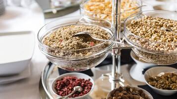 Colazione a buffet inclusa, servita tutte le mattine