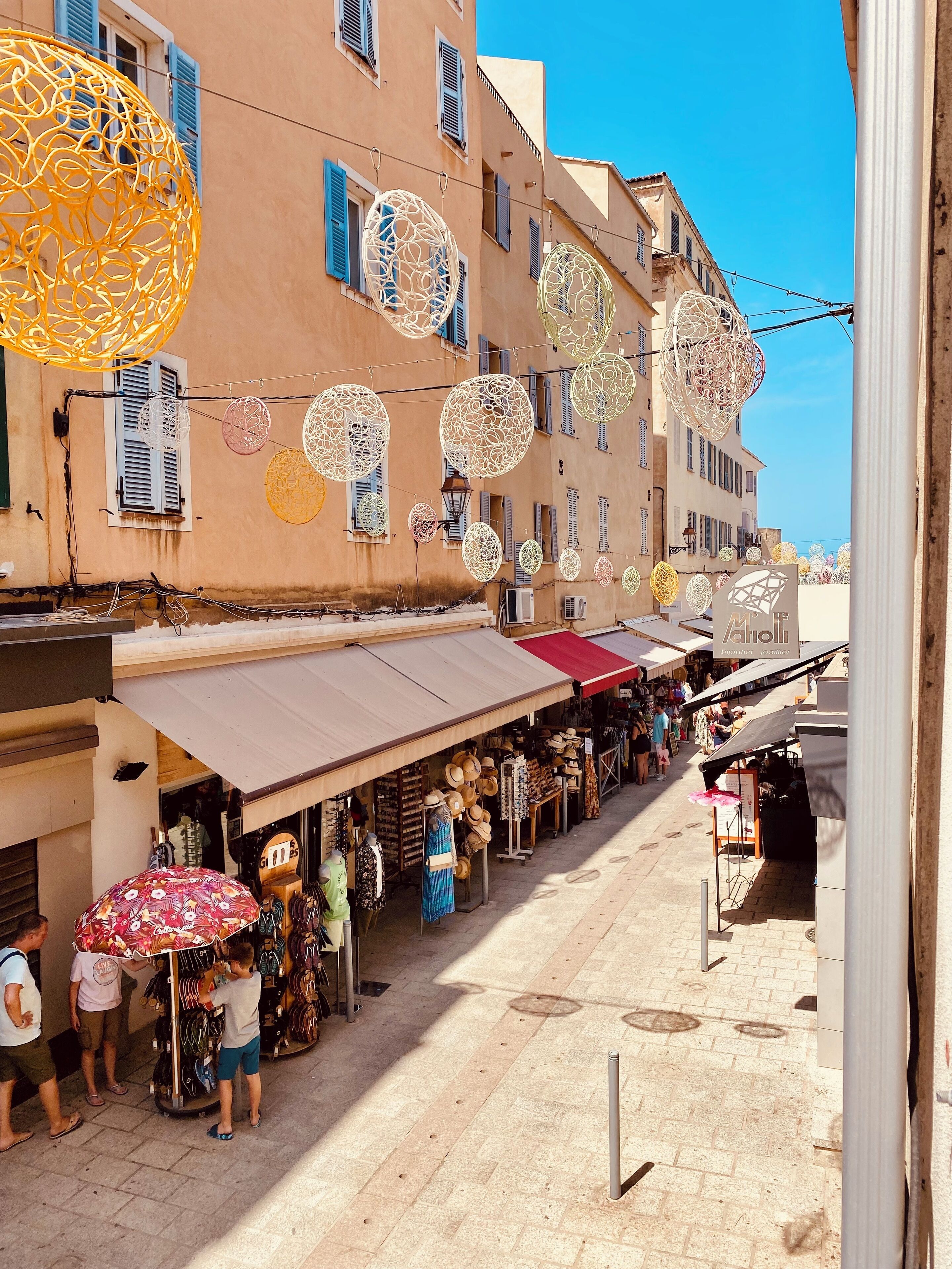 double room, city view (privilège) | view from room