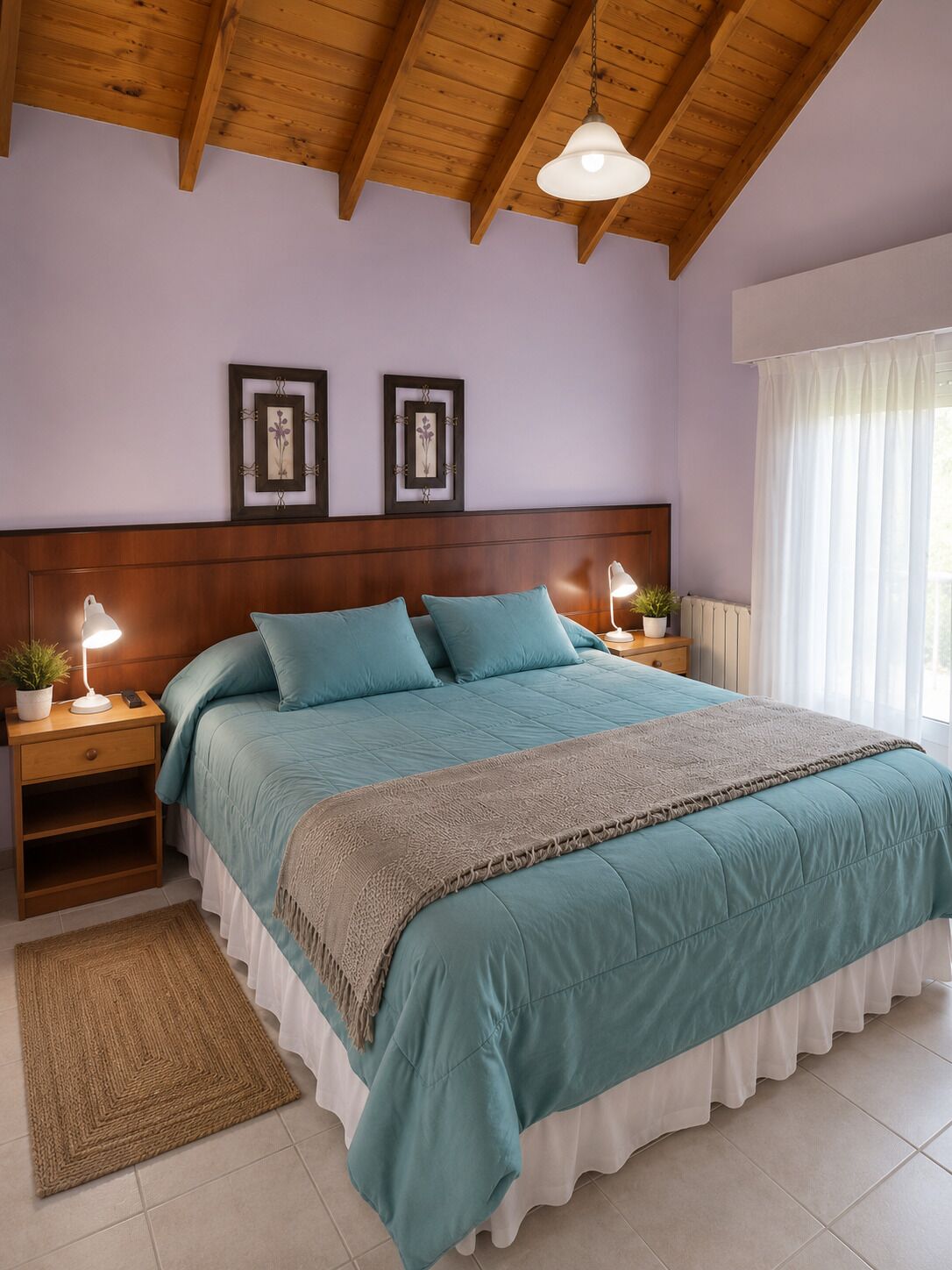 Double Room | Minibar, free WiFi, bed sheets