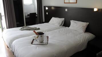 1 bedroom, Select Comfort beds, individually furnished, desk