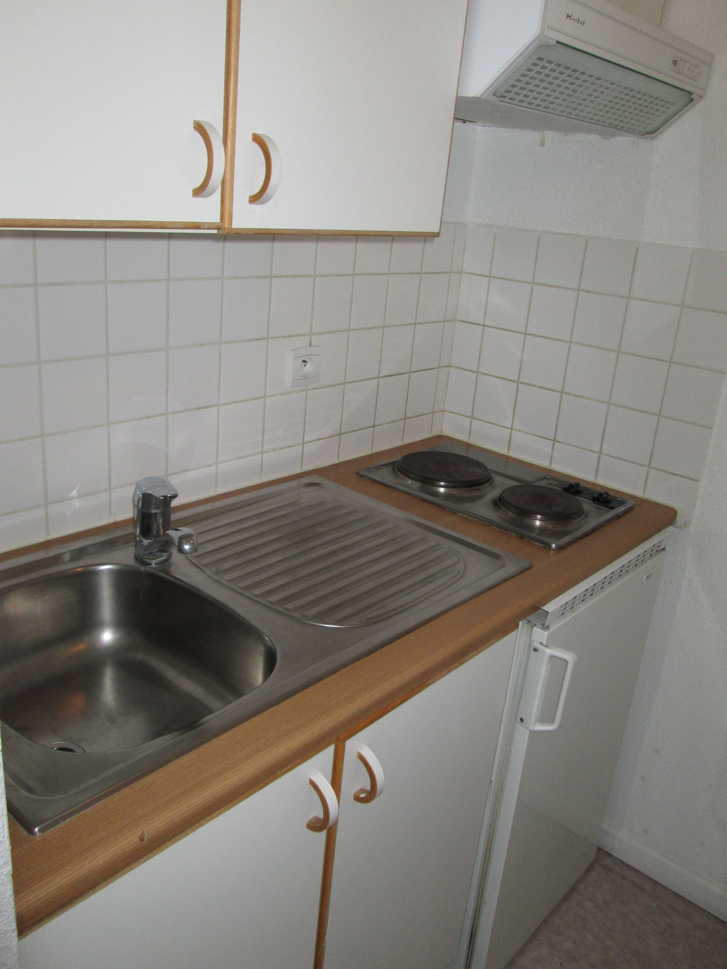 double room | private kitchenette | fridge, microwave, stovetop