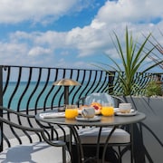 White Horses by Everly Hotels Collection