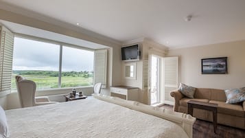 Executive suite, en-suite badkamer, uitzicht op zee