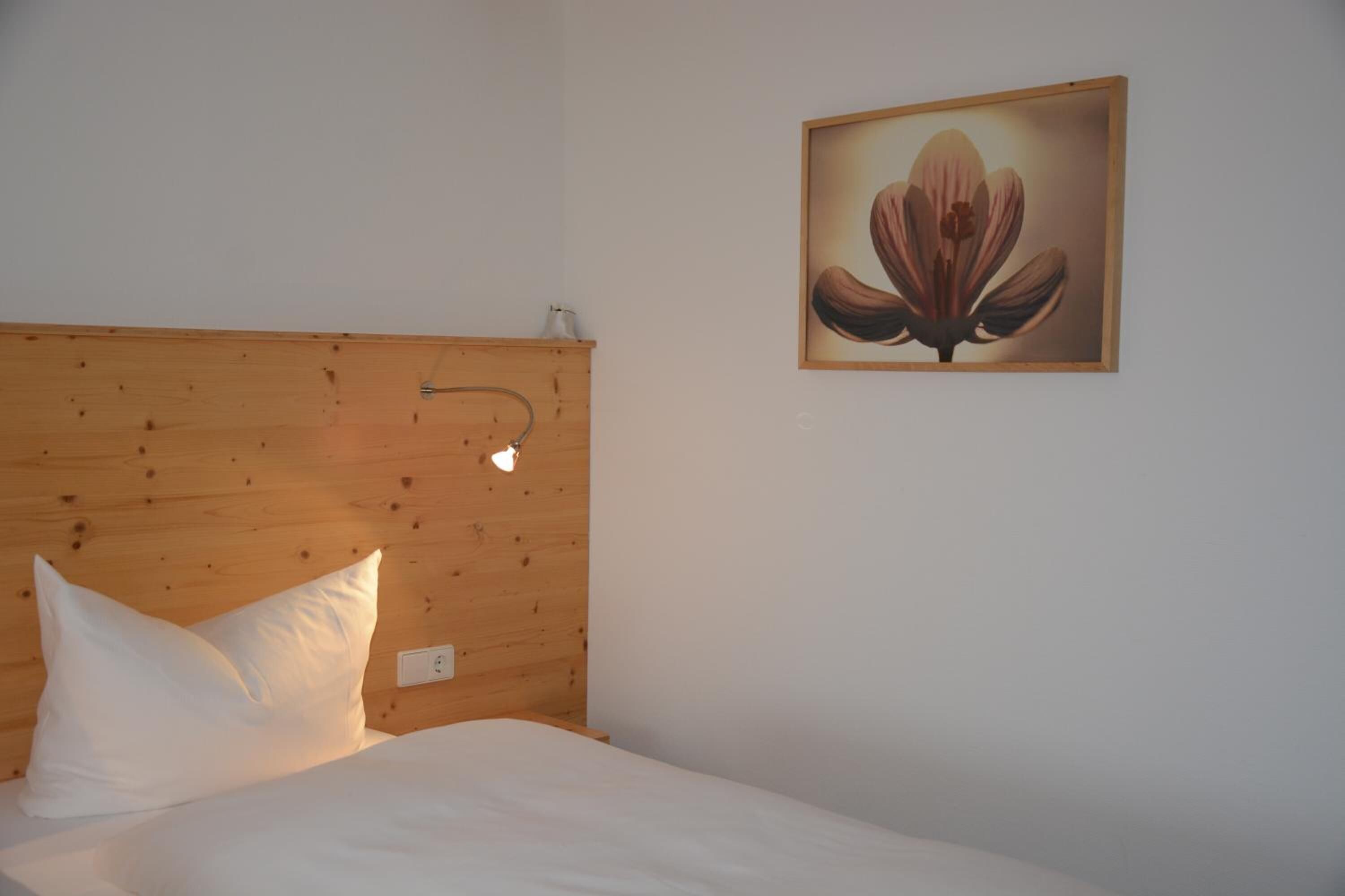 premium bedding, down duvets, free minibar, in-room safe