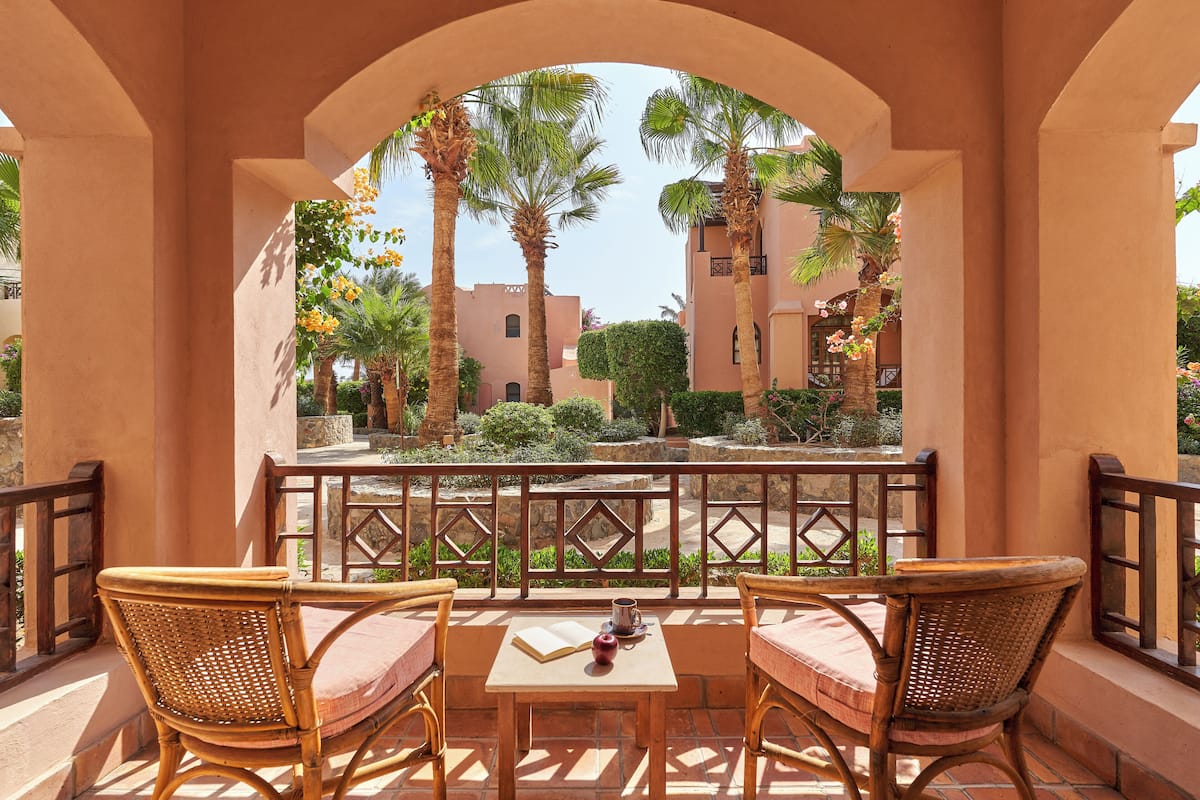Premium Garden view Terrace | Kameruitzicht