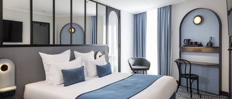 1 bedroom, premium bedding, minibar, in-room safe