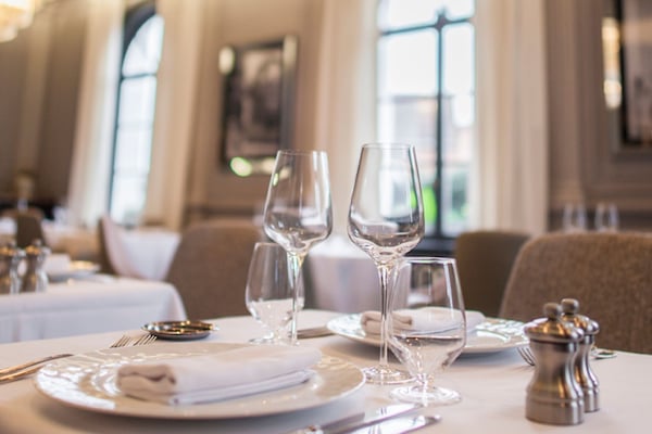 Lunch and dinner served, French cuisine