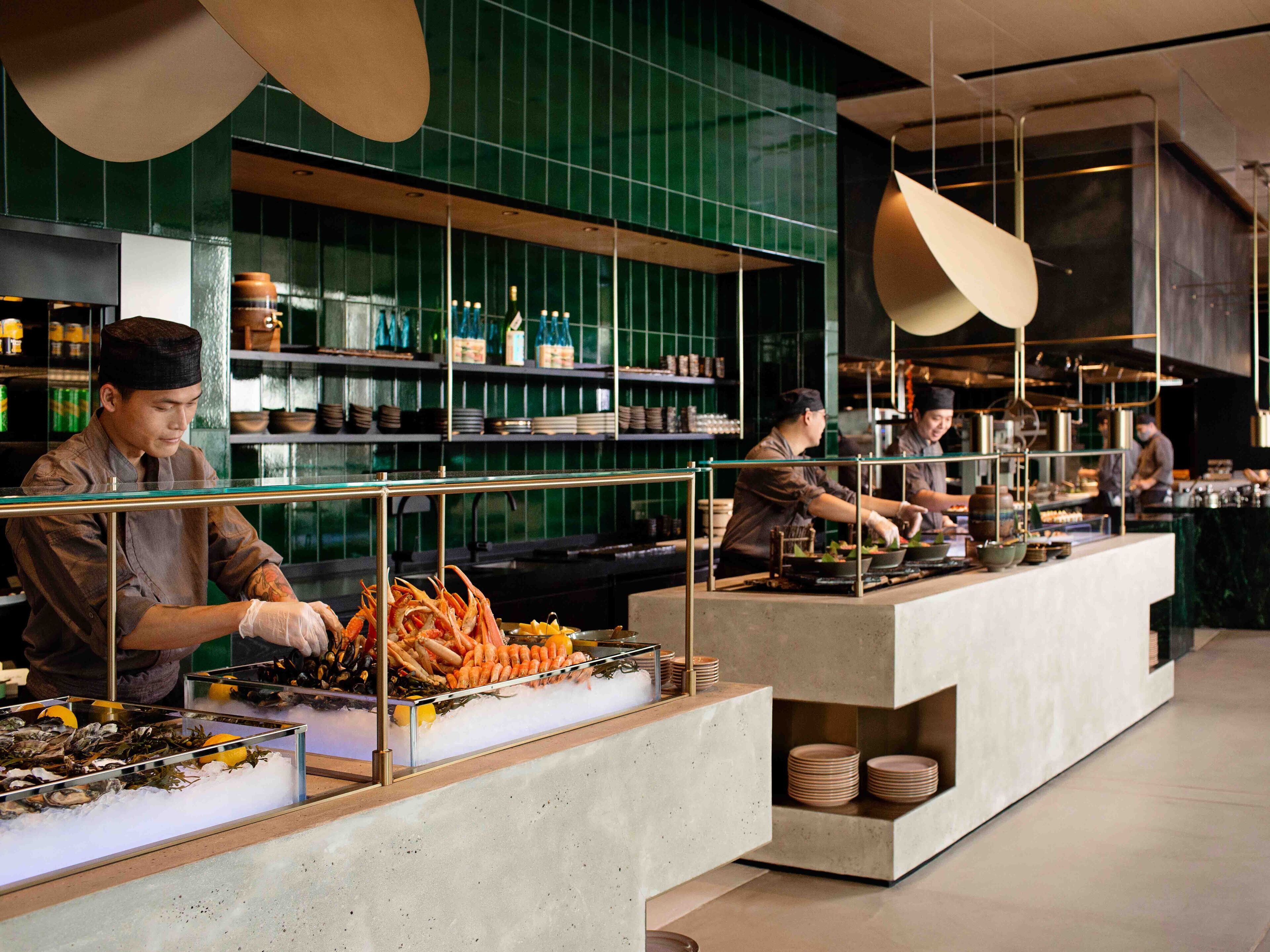 breakfast, lunch and dinner served