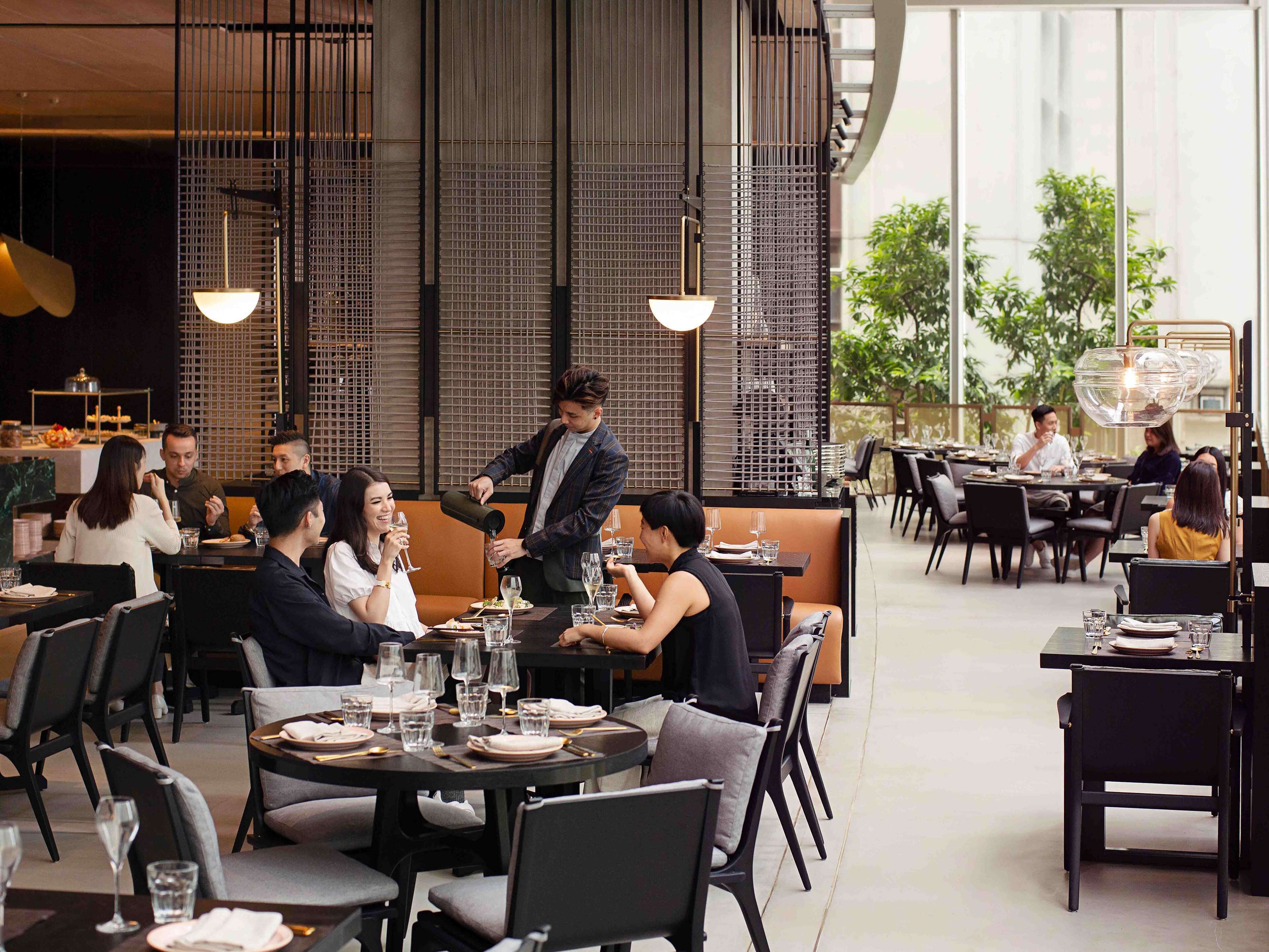 daily continental breakfast (hkd 292 per person)