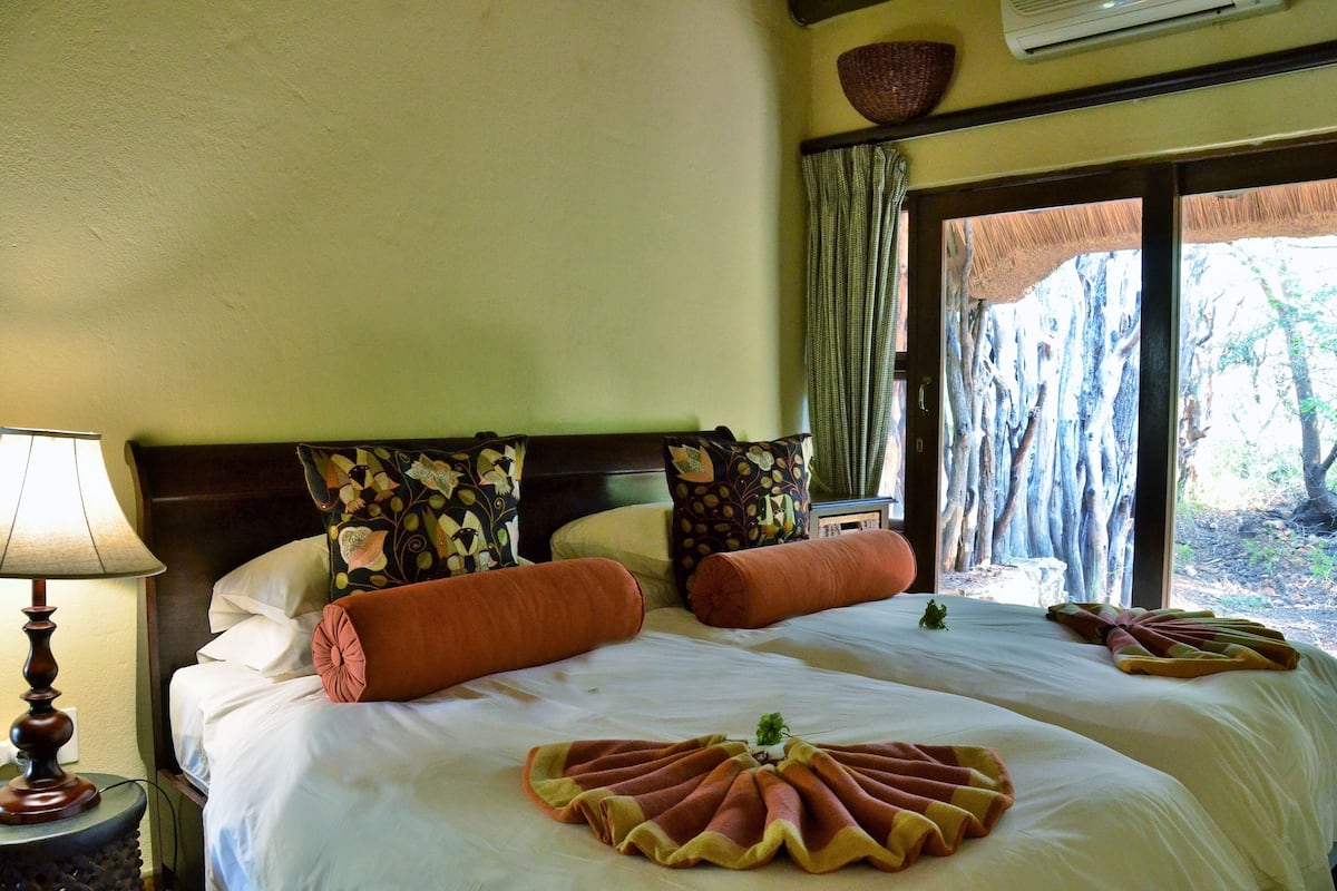 1 habitación, ropa de cama de alta calidad y minibar