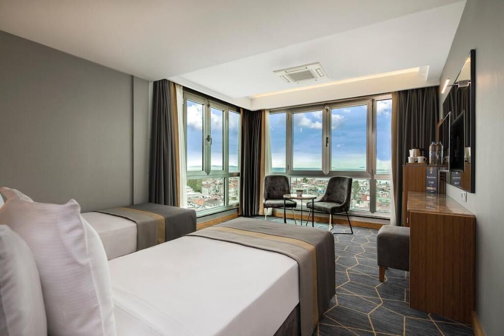 Minibar, in-room safe, desk, blackout drapes
