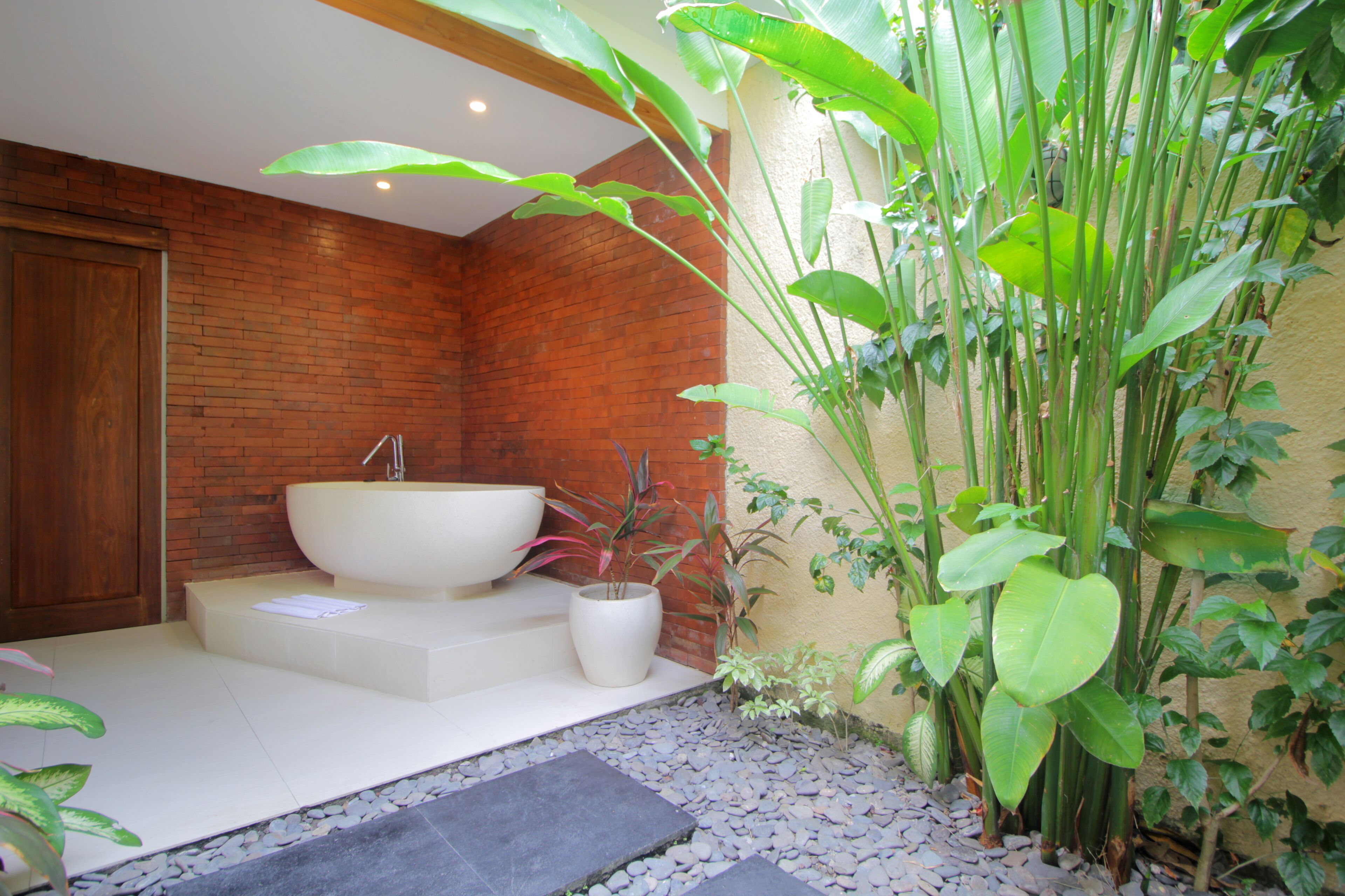 villa, 2 bedrooms | bathroom | separate bathtub and shower, free toiletries, hair dryer, bathrobes