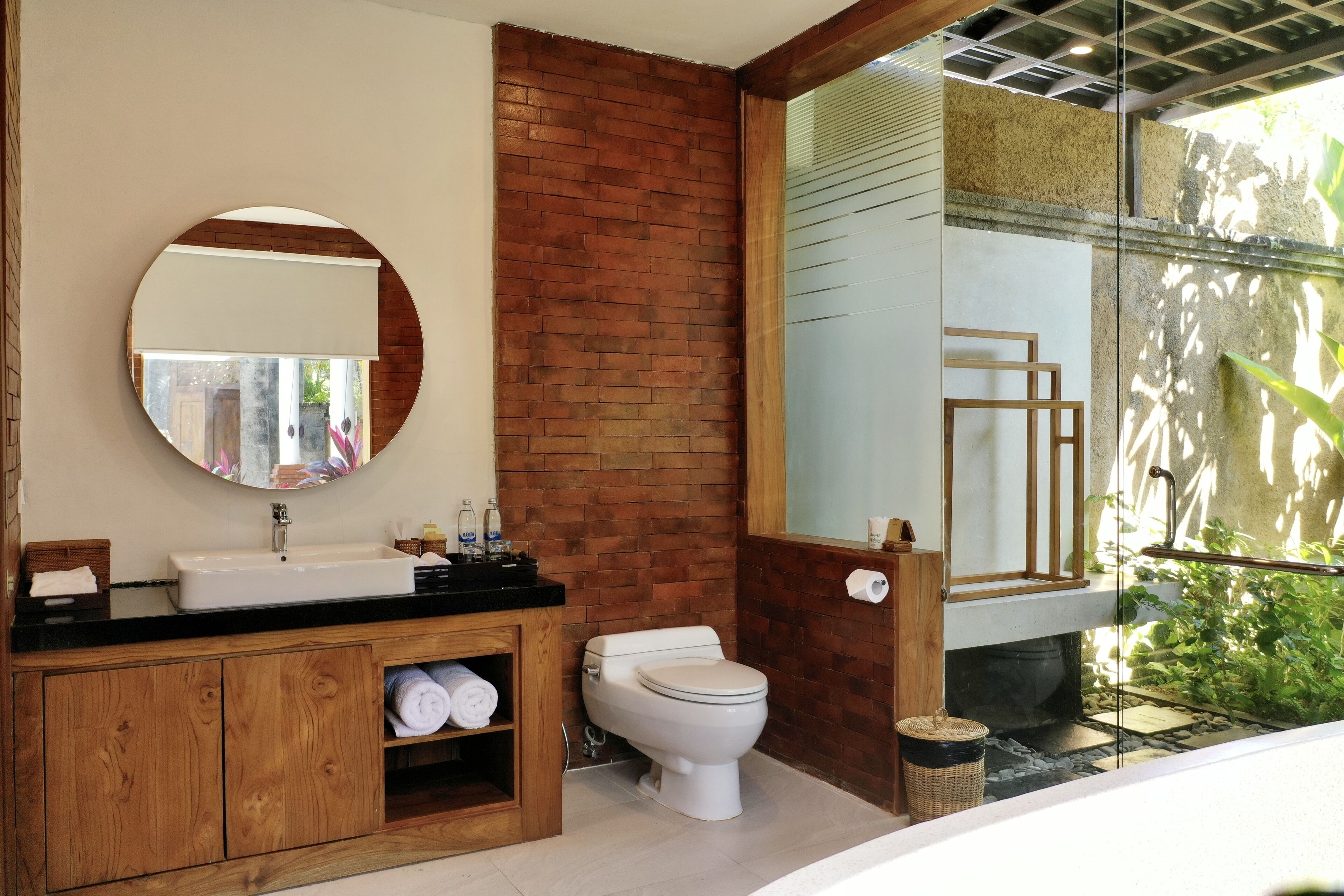 villa, 1 bedroom | bathroom | separate bathtub and shower, free toiletries, hair dryer, bathrobes