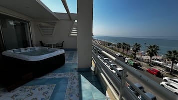 Deluxe Room, Sea View | Desk, blackout curtains, free WiFi, wheelchair access