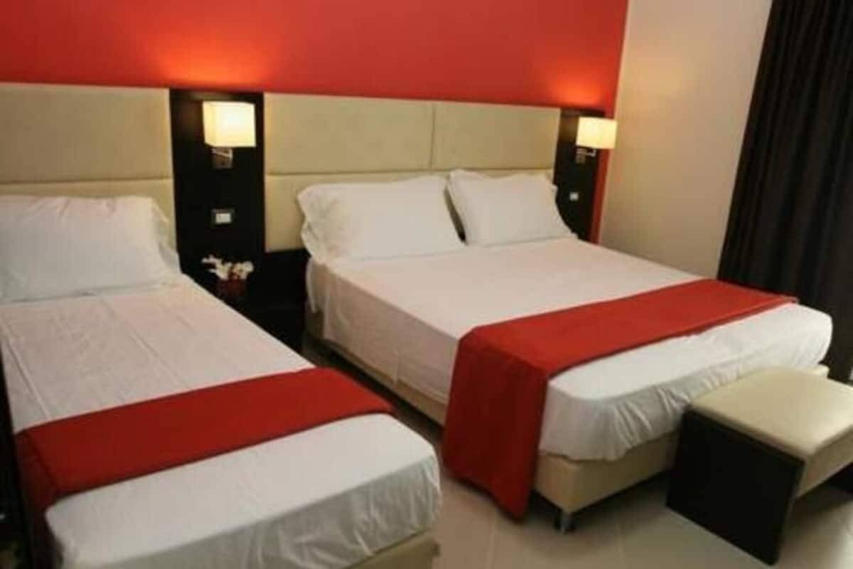 Minibar, in-room safe, desk, laptop workspace