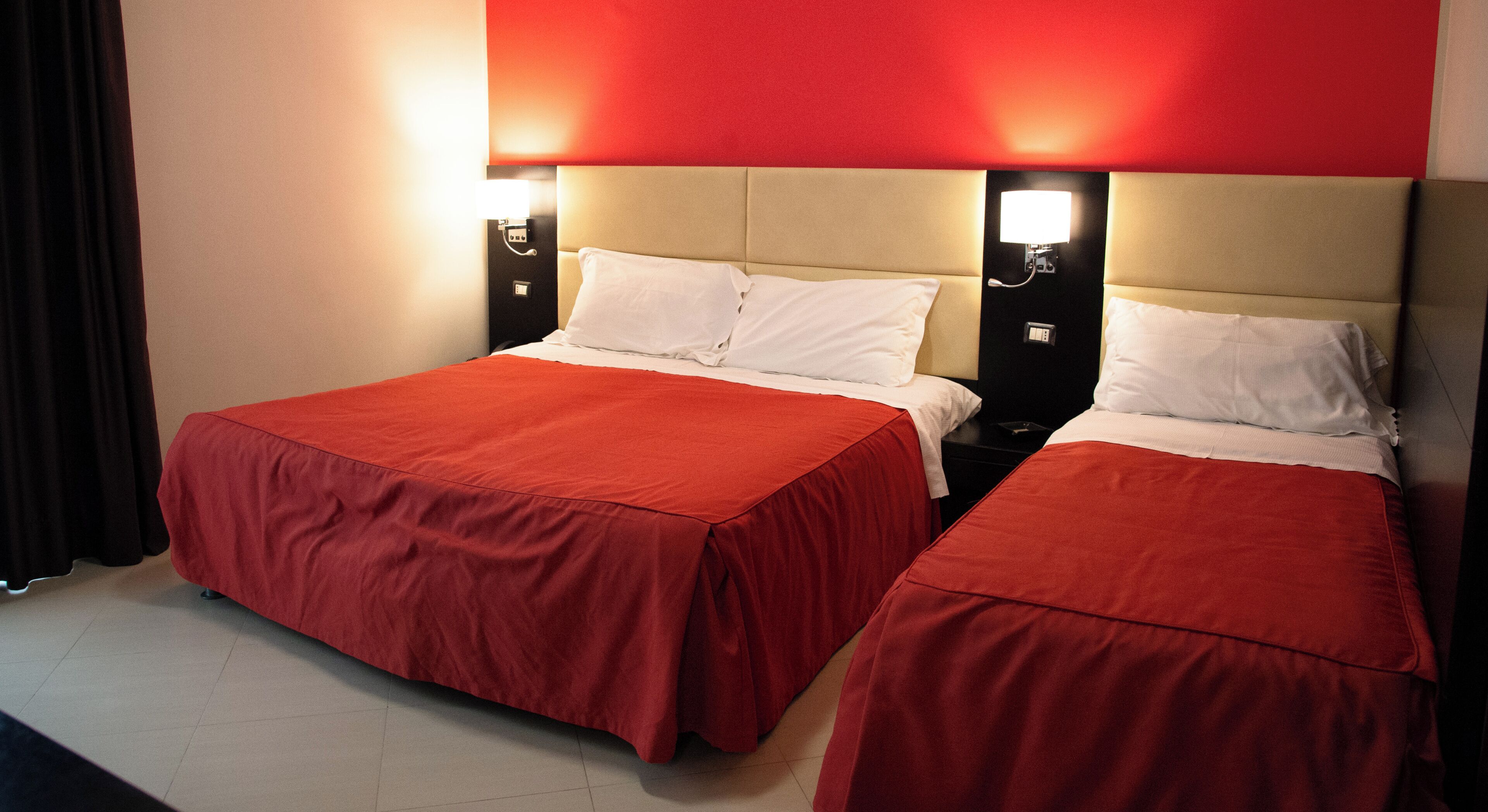 Standaard driepersoonskamer | Kameruitzicht