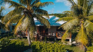 Family Villa, 2 Bedrooms | Individually decorated, individually furnished, rollaway beds