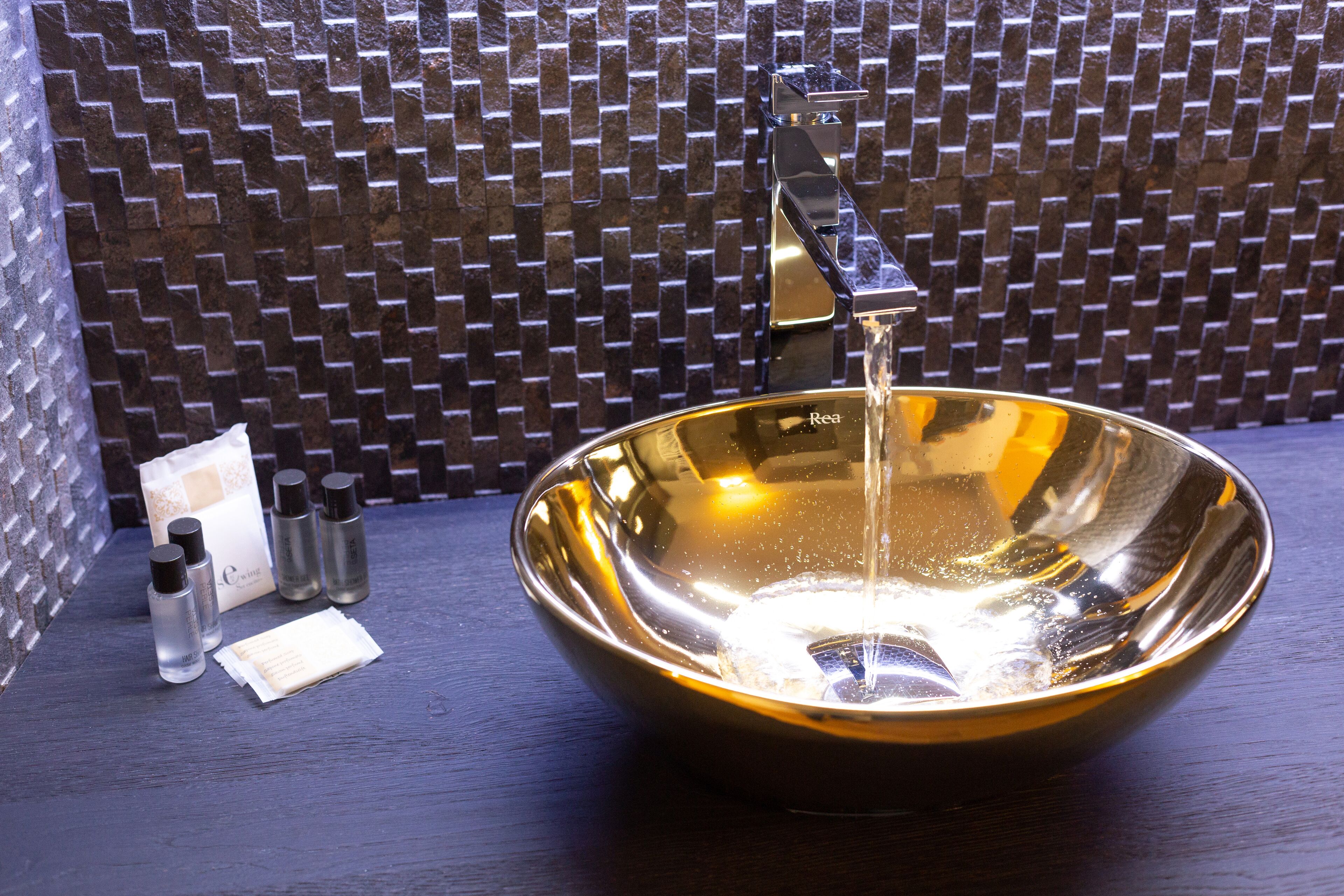 junior suite | 1 bedroom, down duvets, in-room safe, soundproofing