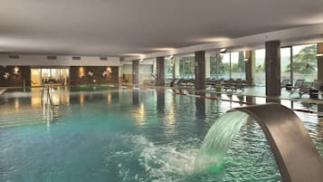 Innenpool, Außenpool