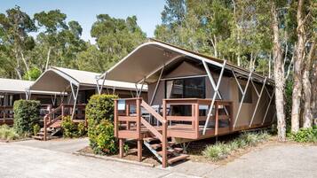 Deluxe Safari Tent - Sleeps 2